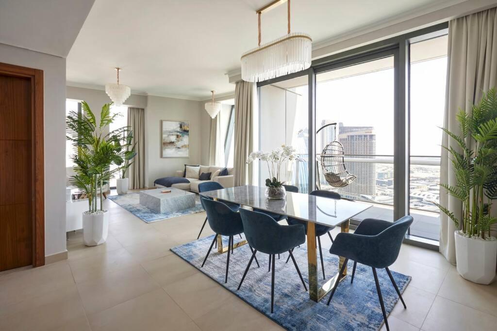 Larbi Breathtaking Burj And Fountain View Luxurious 2 Bed Apartment Dubai Bagian luar foto